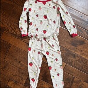 Kyte baby strawberry pajamas**for trade**